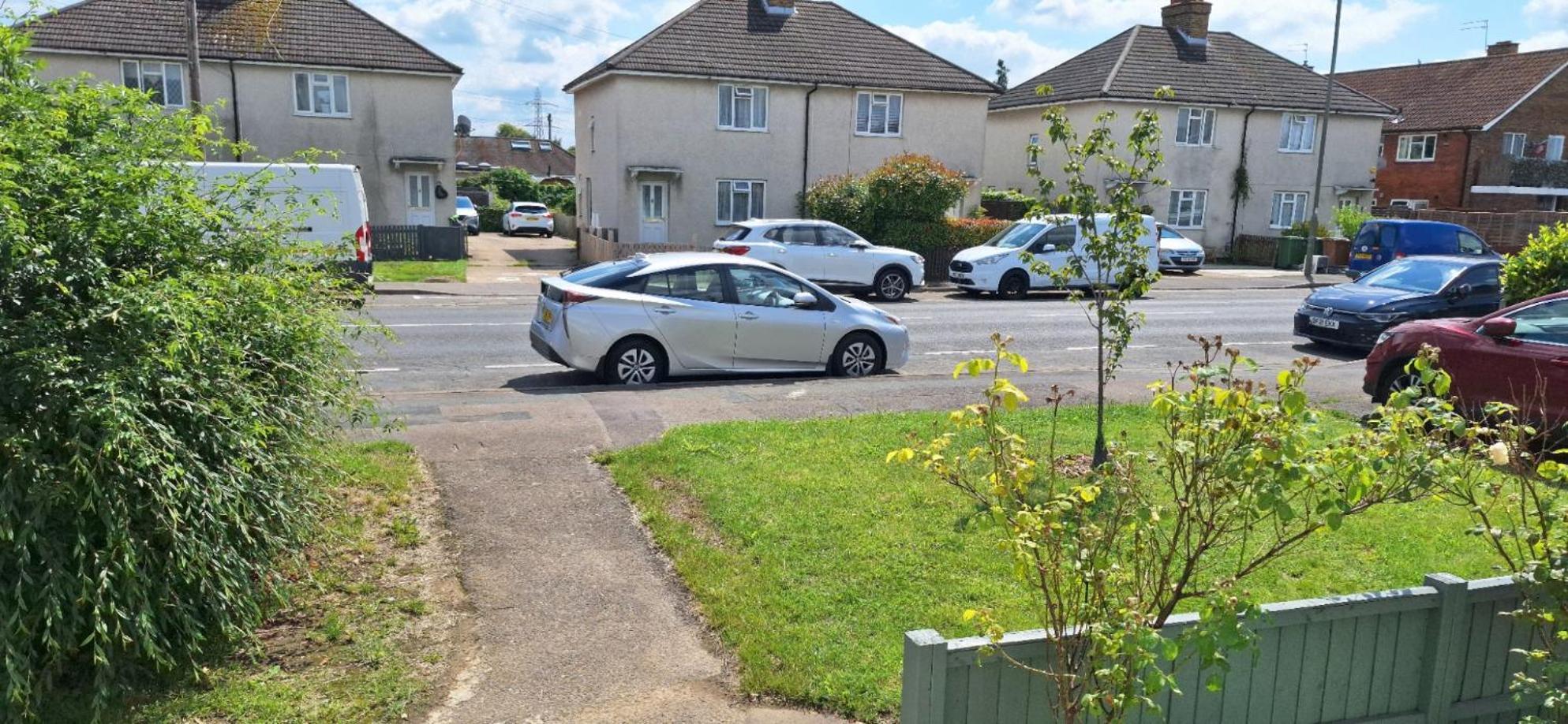 New 3 Bedrooms Flat In Ashford Near Heathrow Екстериор снимка
